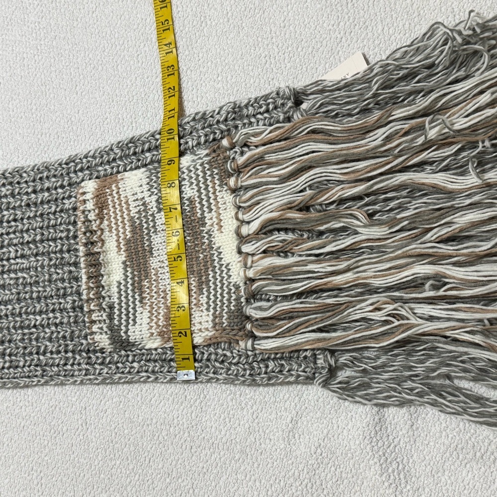 Anthropologie Fringed Pockets Knit Boho Scarf Grey/Beige - Picture 10 of 12